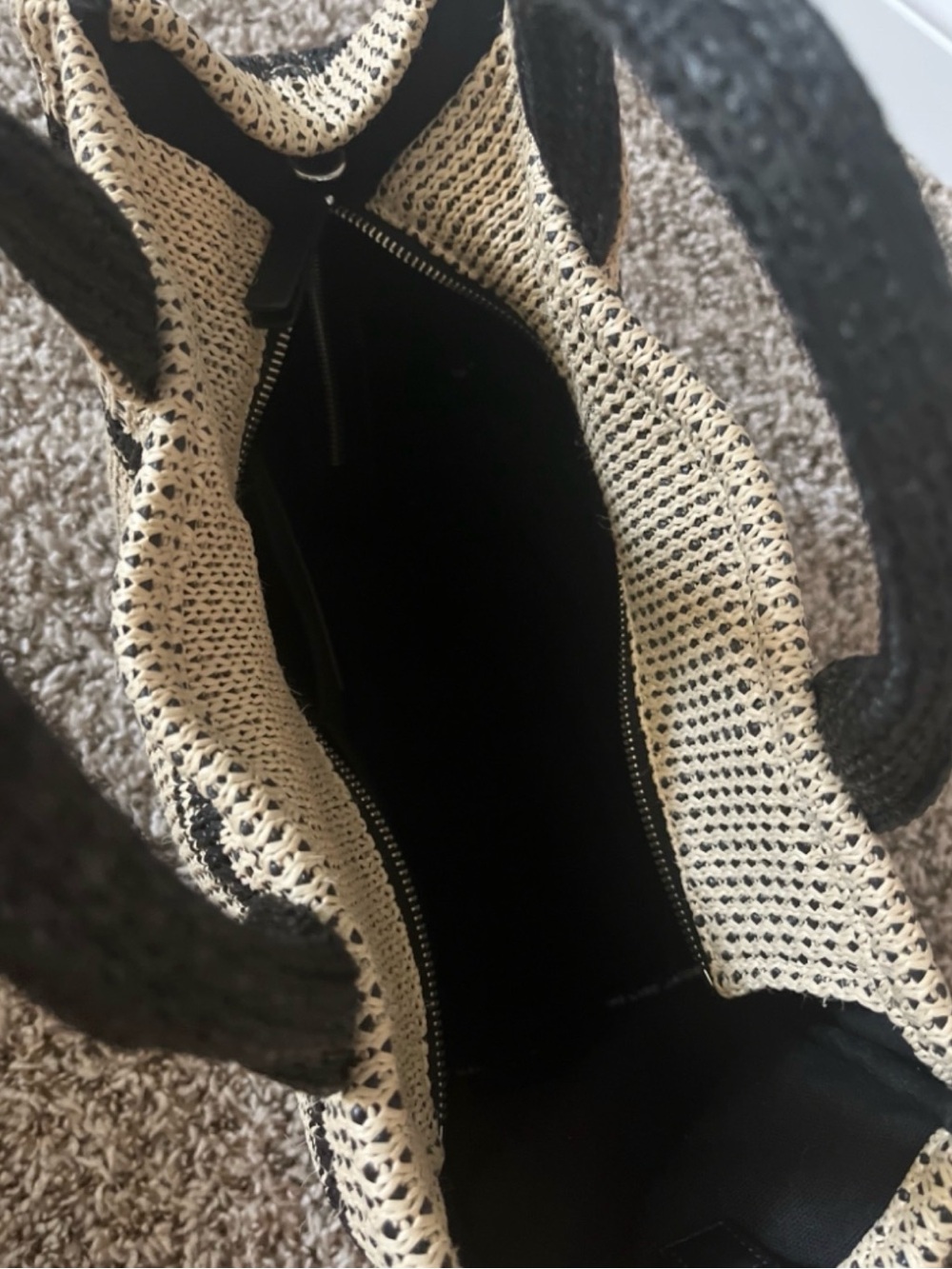Marc Jacobs Two-Tone Straw Tote with Black Trim - Picture 5 of 5